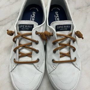 Sperry Women's Crest Vibe Canvas Sneakers